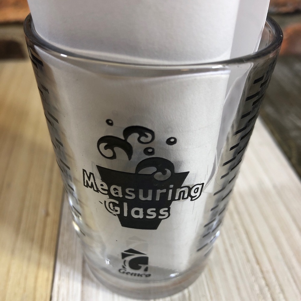 Bartender’s Measuring Recipe Cocktail Mixing Glass